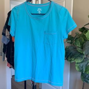 NWOT contrast-stitching J crew essential pocket tee neon pink + blue